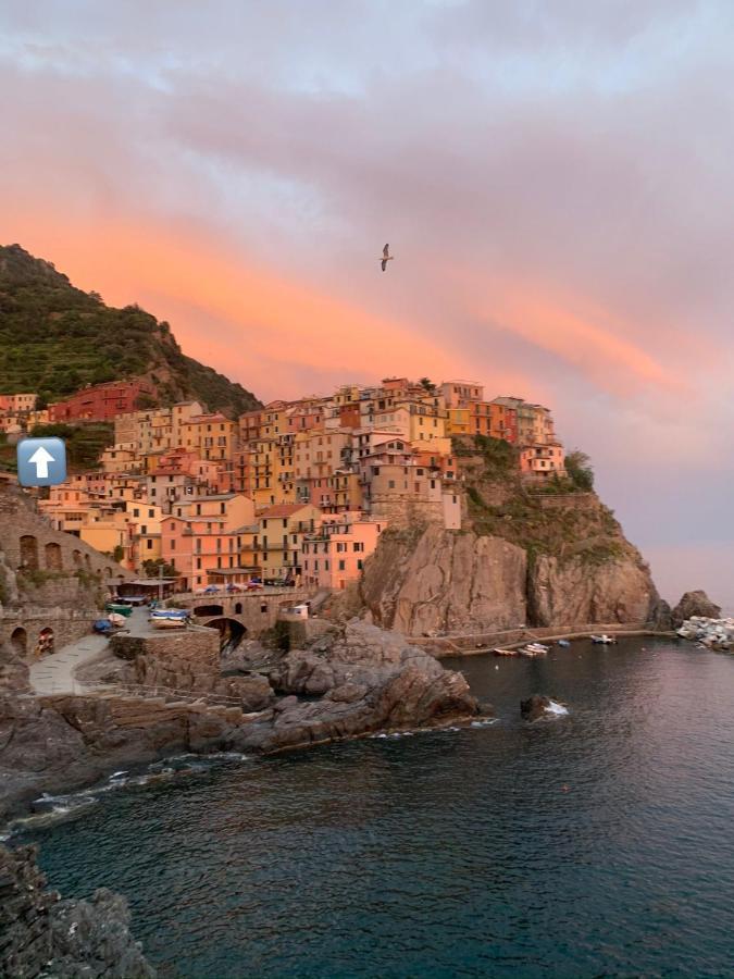 Orizzonti Apartments Manarola Luaran gambar
